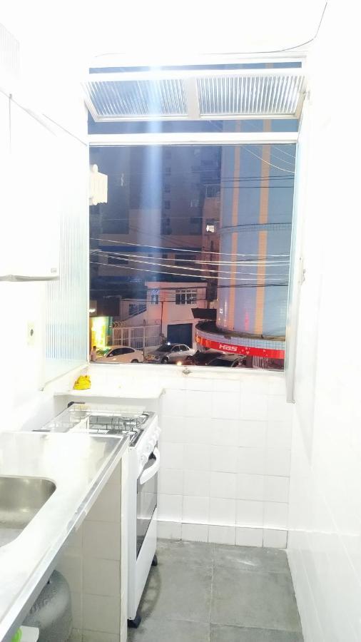 Quitinete A Poucos Passos Da Praia No Ponto Mais Central Da Cidade. Guarapari Luaran gambar