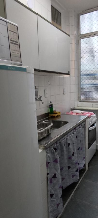 Quitinete A Poucos Passos Da Praia No Ponto Mais Central Da Cidade. Guarapari Luaran gambar